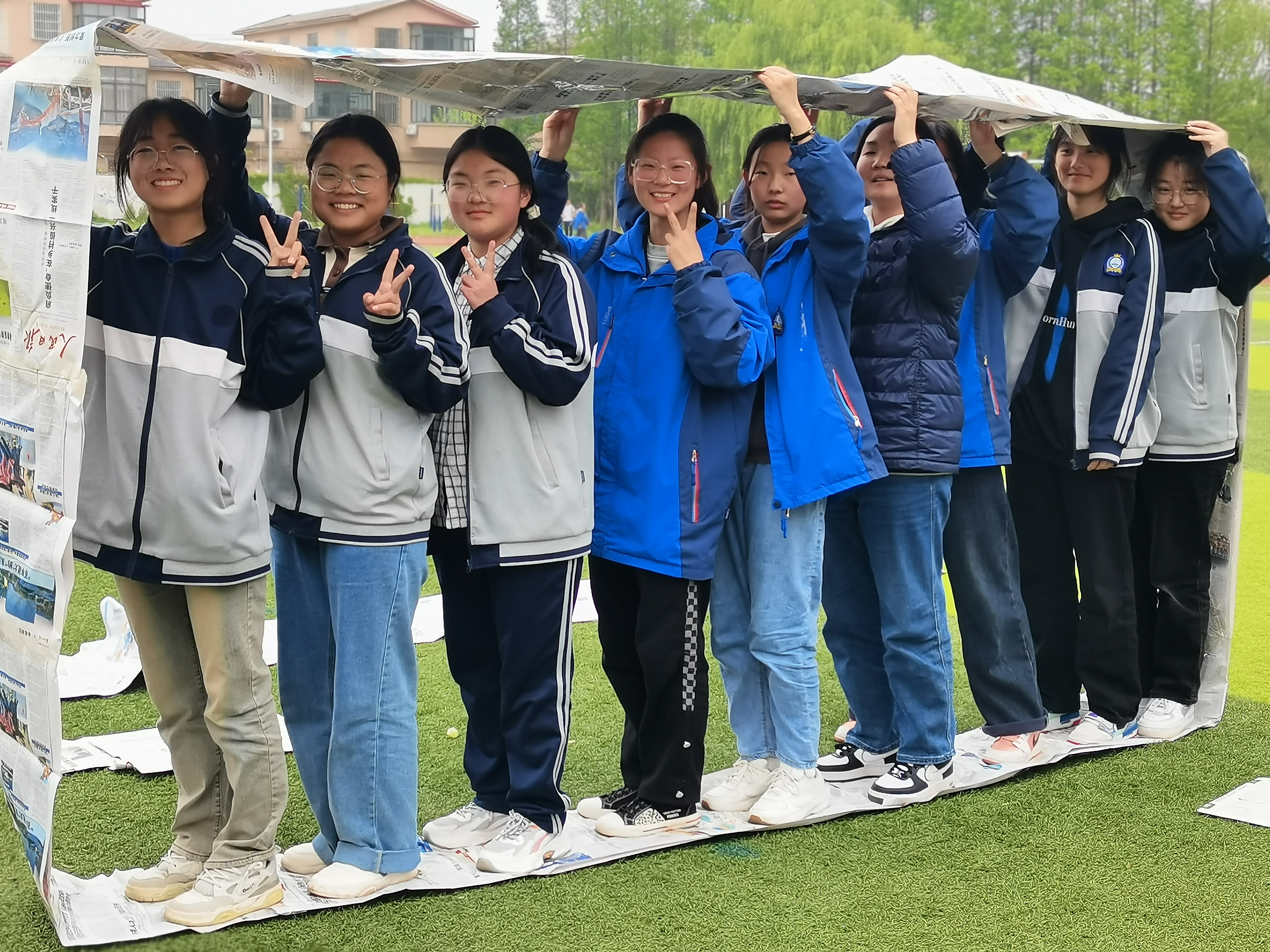 开设户外团体心理课开元棋牌海头高中：(图1)